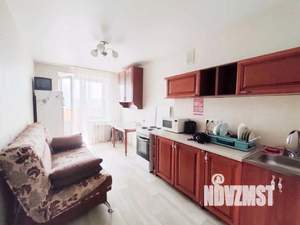 1-к квартира, посуточно, 45м2, 1/1 этаж