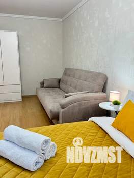 1-к квартира, посуточно, 35м2, 4/9 этаж