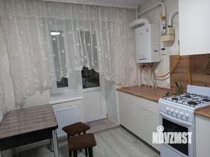 1-к квартира, на длительный срок, 40м2, 4/10 этаж