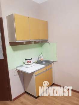 Студия квартира, посуточно, 18м2, 1/4 этаж