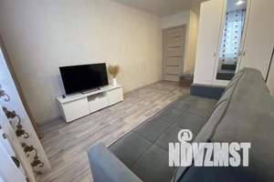 1-к квартира, посуточно, 38м2, 11/16 этаж