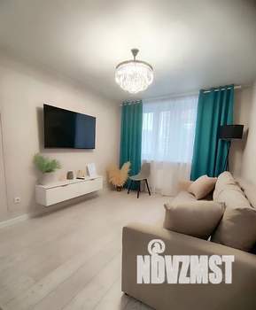 1-к квартира, посуточно, 34м2, 9/16 этаж