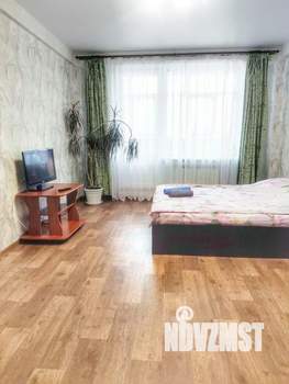 1-к квартира, посуточно, 45м2, 1/1 этаж
