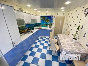 2-к квартира, посуточно, 65м2, 2/5 этаж