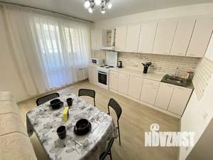 Студия квартира, посуточно, 40м2, 5/9 этаж