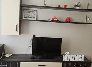 1-к квартира, посуточно, 38м2, 4/9 этаж