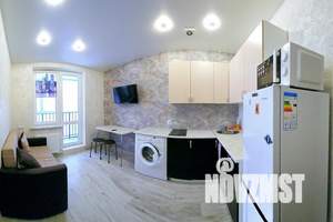 1-к квартира, посуточно, 37м2, 18/18 этаж