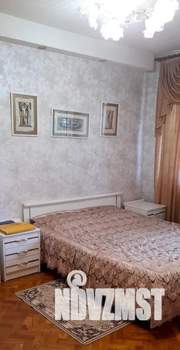 1-к квартира, посуточно, 38м2, 5/5 этаж