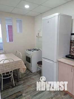 1-к квартира, посуточно, 38м2, 1/9 этаж