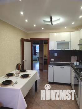 2-к квартира, посуточно, 83м2, 2/7 этаж