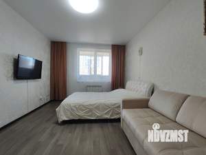 1-к квартира, посуточно, 38м2, 1/16 этаж