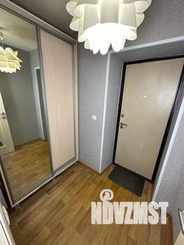 Студия квартира, посуточно, 37м2, 2/5 этаж