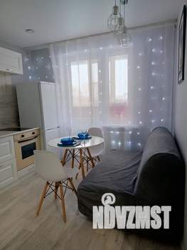 1-к квартира, посуточно, 37м2, 1/16 этаж