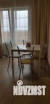 1-к квартира, посуточно, 45м2, 11/16 этаж