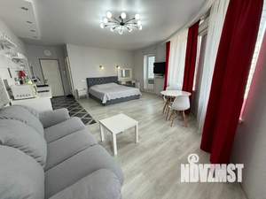 Студия квартира, посуточно, 40м2, 6/18 этаж