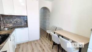 1-к квартира, посуточно, 40м2, 3/9 этаж