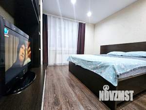 1-к квартира, посуточно, 43м2, 11/16 этаж