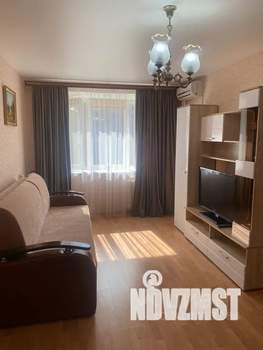 1-к квартира, посуточно, 40м2, 2/9 этаж