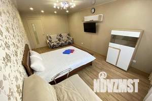 2-к квартира, посуточно, 65м2, 2/5 этаж