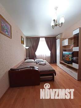 1-к квартира, посуточно, 40м2, 2/9 этаж
