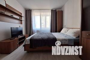 1-к квартира, посуточно, 42м2, 2/9 этаж