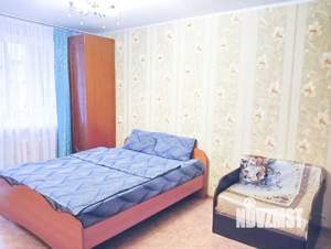 1-к квартира, посуточно, 40м2, 3/5 этаж