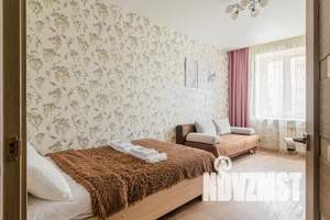 2-к квартира, посуточно, 60м2, 6/9 этаж