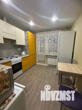 1-к квартира, посуточно, 38м2, 2/14 этаж