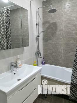 1-к квартира, посуточно, 48м2, 2/16 этаж