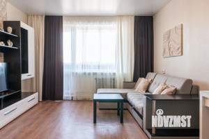 2-к квартира, посуточно, 50м2, 1/1 этаж