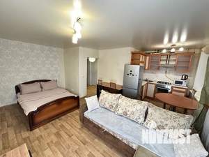 Студия квартира, посуточно, 37м2, 2/5 этаж