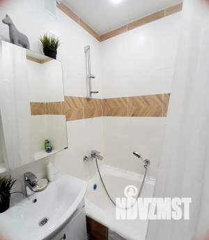 1-к квартира, посуточно, 41м2, 5/9 этаж