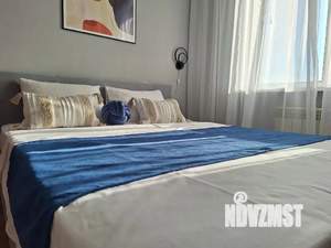 1-к квартира, посуточно, 40м2, 9/17 этаж