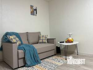 1-к квартира, посуточно, 35м2, 1/1 этаж