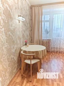 1-к квартира, на длительный срок, 53м2, 3/10 этаж