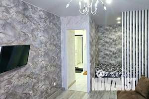 1-к квартира, посуточно, 37м2, 18/18 этаж