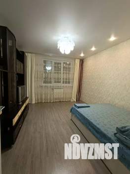 1-к квартира, посуточно, 50м2, 2/9 этаж