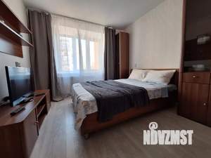 1-к квартира, посуточно, 42м2, 2/9 этаж