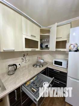 1-к квартира, посуточно, 42м2, 1/1 этаж