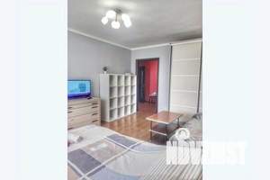 1-к квартира, посуточно, 45м2, 10/18 этаж