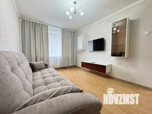 1-к квартира, посуточно, 35м2, 4/9 этаж
