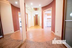 2-к квартира, посуточно, 90м2, 1/1 этаж