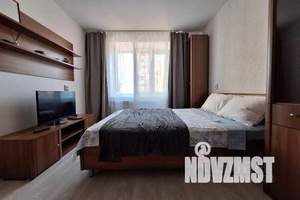 1-к квартира, посуточно, 42м2, 2/9 этаж