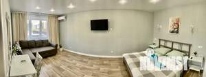 1-к квартира, посуточно, 40м2, 7/16 этаж