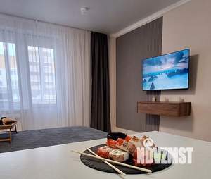 Студия квартира, посуточно, 30м2, 10/12 этаж