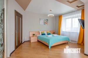 2-к квартира, посуточно, 60м2, 1/1 этаж