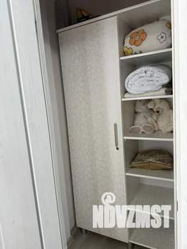 Студия квартира, посуточно, 40м2, 6/18 этаж