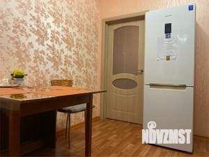 1-к квартира, посуточно, 48м2, 7/12 этаж