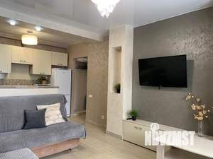 2-к квартира, посуточно, 57м2, 1/18 этаж