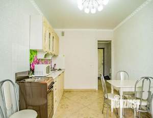 2-к квартира, посуточно, 48м2, 1/1 этаж